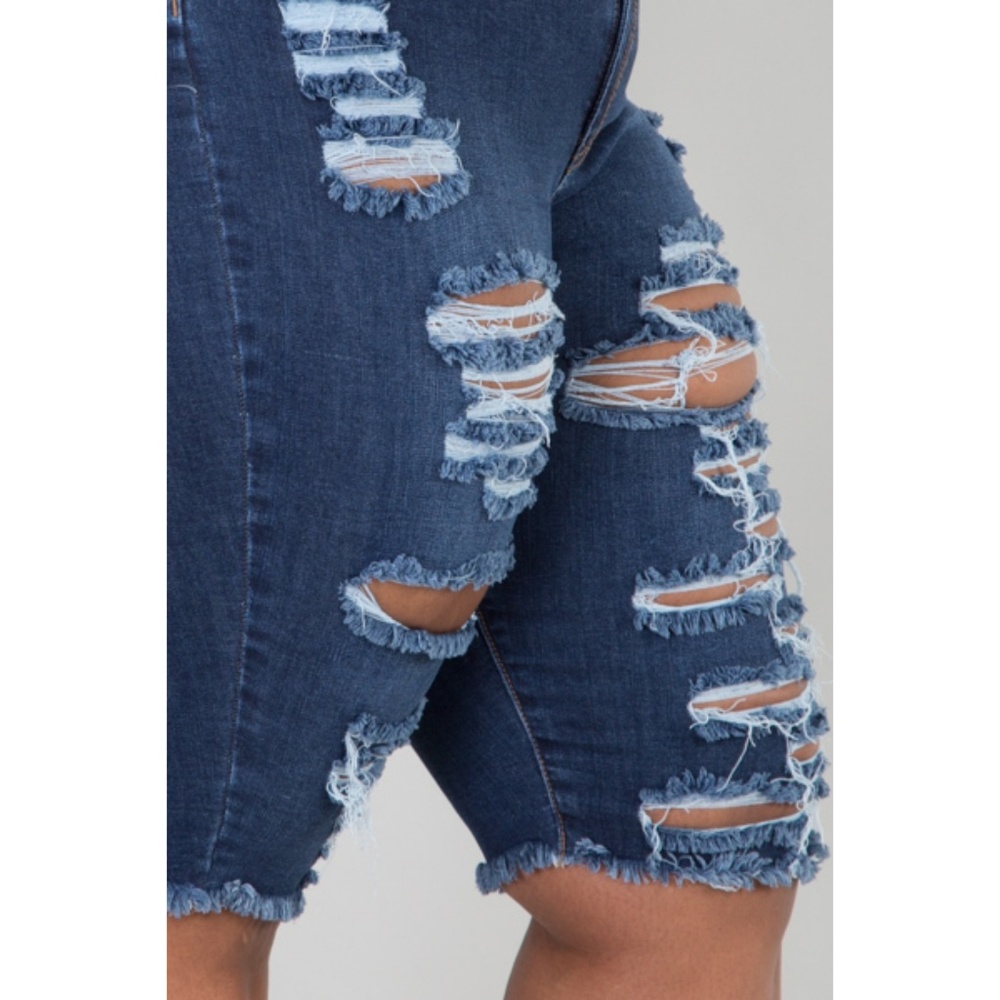 1x-3x dark blue destroyed denim Bermuda shorts - Picture 3 of 5